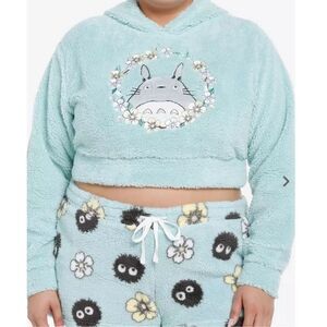 Studio Ghibli My Neighbor Totoro Floral Sherpa Lounge Top Cropped Mint Green Nwt
